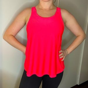 NWOT AE Yoga Top